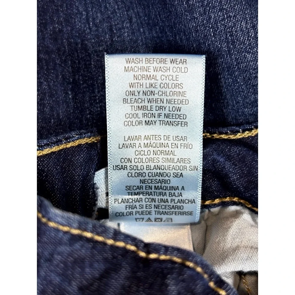 Roebuck & Co. Girlfriend Jeans Womens 14 Blue Denim Distressed Whiskered Outdoor